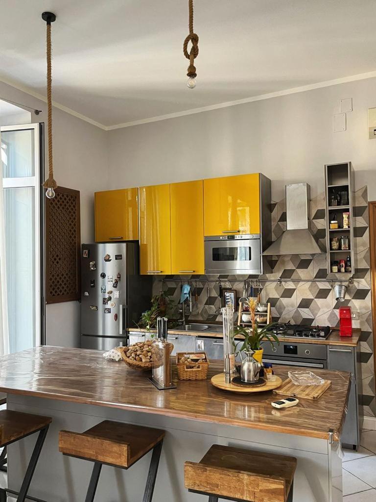 Apartment Miramari Neapel